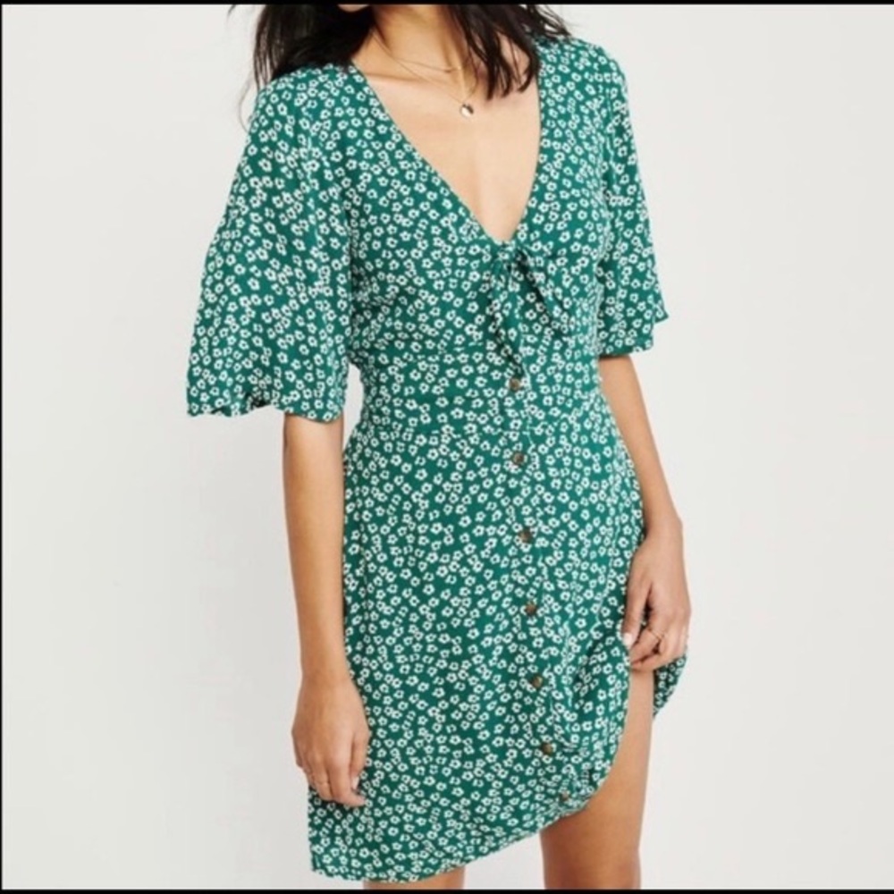 Abercrombie & Fitch Green Floral Dress
